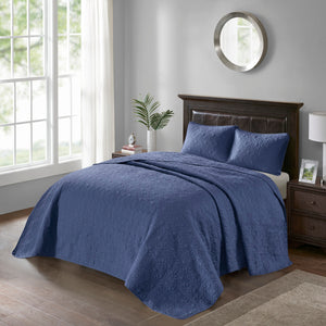 English Elm Reversible Quilt Set Navy Twin/Twin XL Cottage-Inspired Quilted Microfiber, Prewashed Cotton Fill, Antimicrobial Protection B03597506