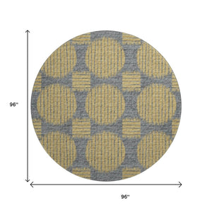 HomeRoots 8' Gold and Gray Geometric Round Rug - Washable, Stain-Resistant, UV Protected for Stylish Spaces 645046