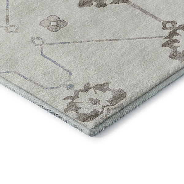 HomeRoots 8' Stylish Taupe & Ivory Floral Medallion Washable Round Rug with UV Defense for Every Space 645112