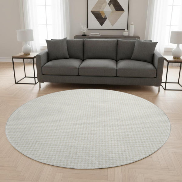 HomeRoots 8' Washable Round Rug in Linen & Ivory Houndstooth - UV Protected, Stain Resistant, Perfect for Homes! 645136