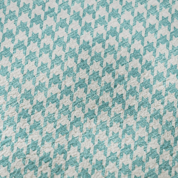 HomeRoots 8' Aqua and White Houndstooth Round Rug - Stylish, Washable, UV-Protected for Modern Homes 645142