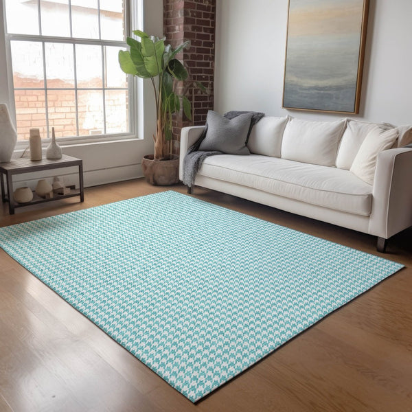HomeRoots 8' X 10' Aqua & White Houndstooth Washable Area Rug – Durable, Stylish, UV Protected for Any Space! 645143