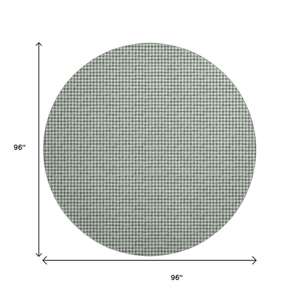HomeRoots 8' Green And White Houndstooth Washable Round Rug - Durable, UV Protected, Stain-Resistant Beauty! 645148