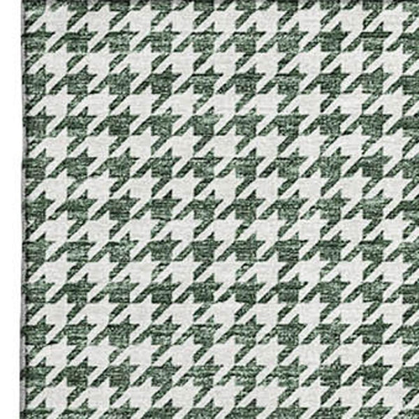 HomeRoots 9' X 12' Green and White Houndstooth Area Rug - Stylish, Washable, Stain-Resistant for Busy Homes 645150