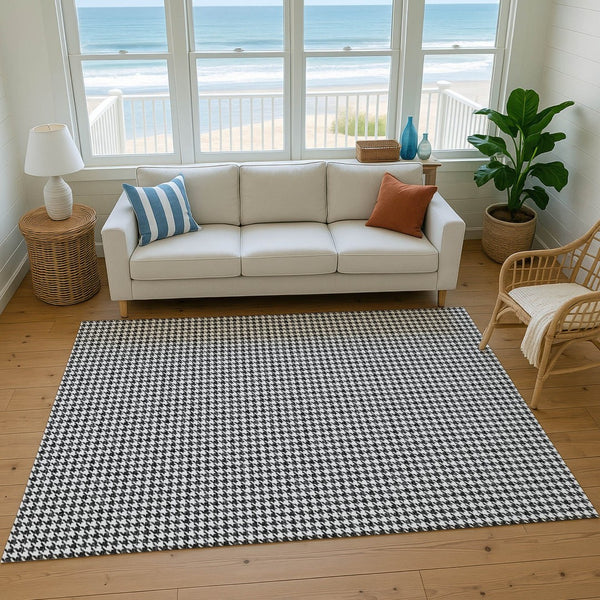HomeRoots 9' X 12' Black And White Houndstooth Area Rug - Machine Washable, UV Protected, Stylish & Durable! 645174