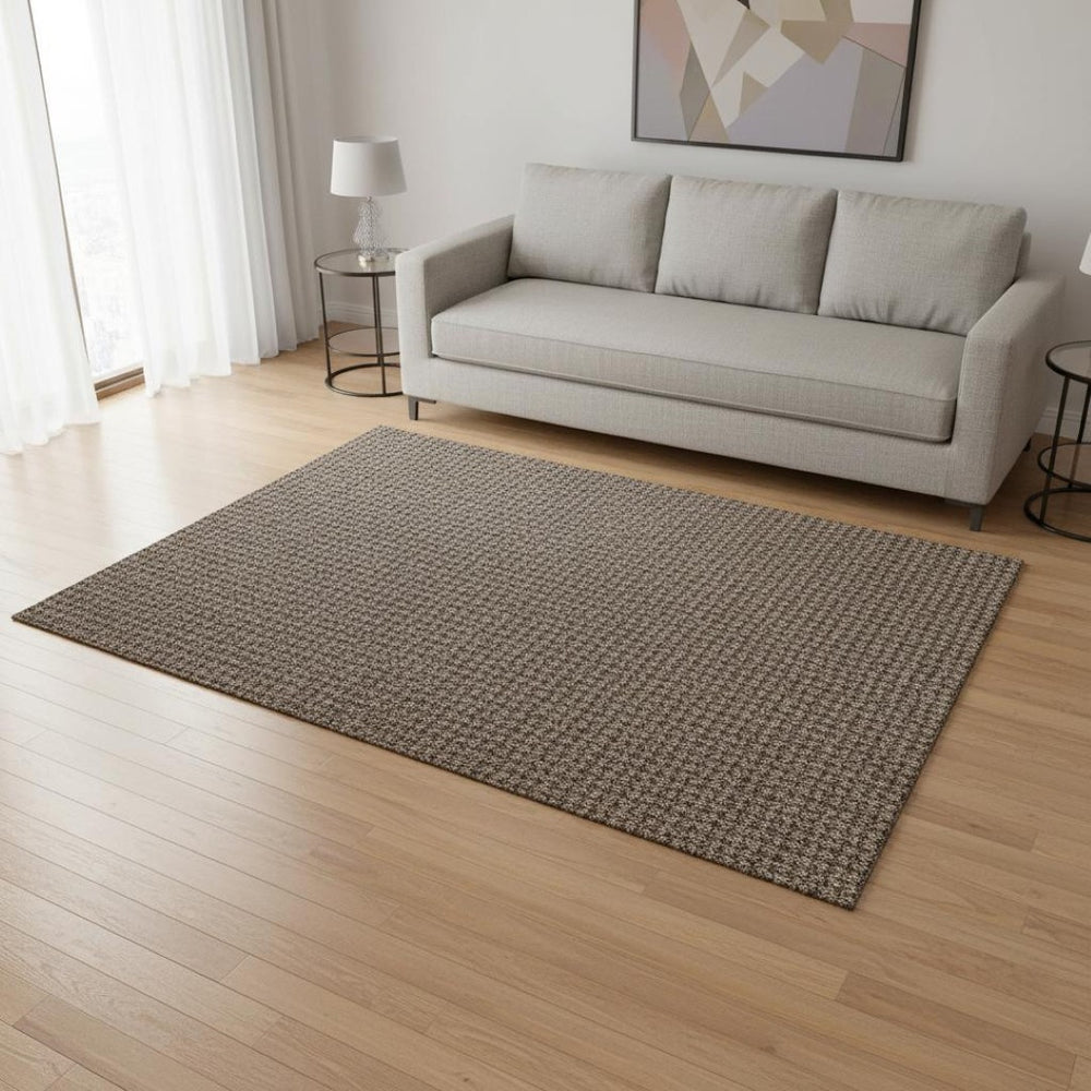HomeRoots 5' X 8' Chocolate & Coffee Houndstooth Area Rug - Washable, UV-Protected & Durable for Active Homes 645177
