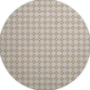 HomeRoots 8' Taupe and Beige Geometric Round Rug – Washable, UV Protected, Durable & Stain-Resistant Style! 645244