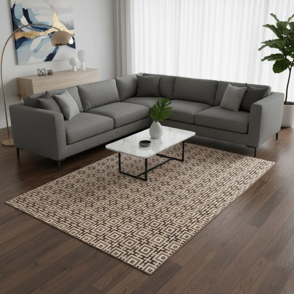 HomeRoots 8' X 10' Geometric Area Rug in Rust and Beige – Washable, UV Protected, Durable for High-Traffic Areas 645251
