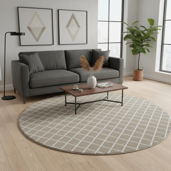 HomeRoots 8' Taupe and Ivory Geometric Washable Round Rug - UV Protected, Durable, Stylish for Any Space 645286