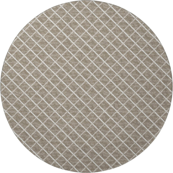 HomeRoots 8' Taupe and Ivory Geometric Washable Round Rug - UV Protected, Durable, Stylish for Any Space 645286