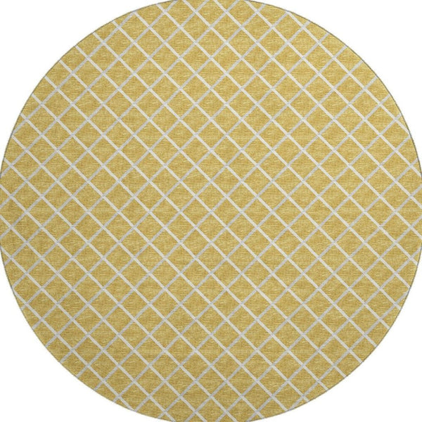 HomeRoots 8' Gold and Ivory Geometric Round Rug - Washable, UV Protected, Durable for High-Traffic Areas 645292