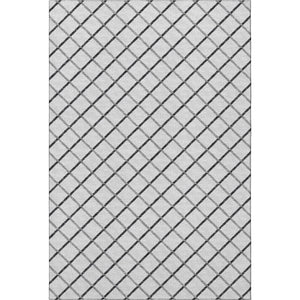 HomeRoots 8' X 10' Gray and Black Geometric Area Rug - Washable, UV Protected, Durable for High-Traffic Spaces 645317
