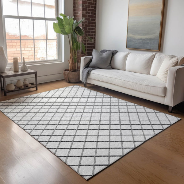 HomeRoots 9' Gray and Black Geometric Area Rug - Washable, UV Protected, Stain Resistant, Perfect for Families 645318