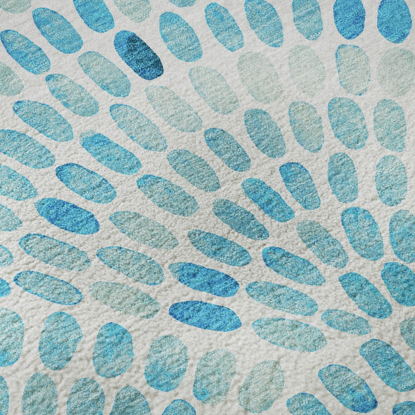 HomeRoots 8' Aqua and Ivory Geometric Round Rug - Washable, UV Protected, Stain Resistant for Busy Homes 645843