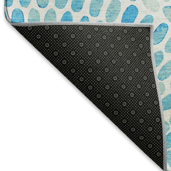 HomeRoots 8' X 10' Aqua & Ivory Geometric Area Rug - Washable, UV Protected, Stain Resistant for Busy Homes 645844