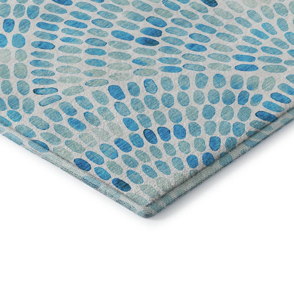 HomeRoots 8' X 10' Aqua & Ivory Geometric Area Rug - Washable, UV Protected, Stain Resistant for Busy Homes 645844