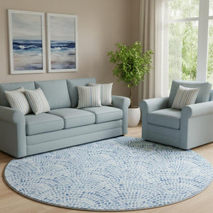 HomeRoots 8' Blue and Ivory Geometric Round Rug - Washable, UV-Protected, Ideal for Coastal-Inspired Spaces 645855