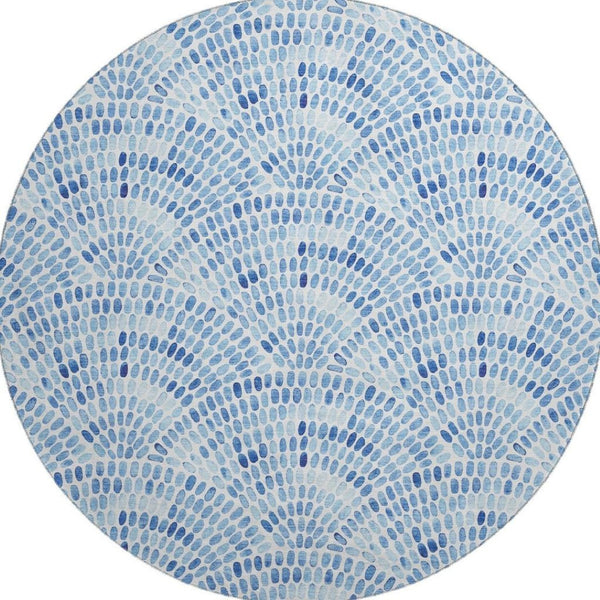 HomeRoots 8' Blue and Ivory Geometric Round Rug - Washable, UV-Protected, Ideal for Coastal-Inspired Spaces 645855