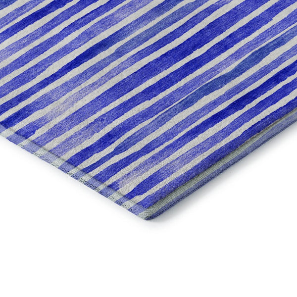 HomeRoots 8' X 10' Blue and Ivory Geometric Area Rug – Washable, UV-Protected, Stylish & Durable for High-Traffic Areas 645880