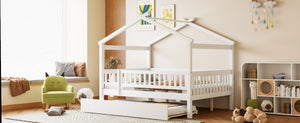 English Elm Full Size Pine House Bed with Roofline Frame and Roll Out Twin Trundle for Kids LP100306AAK