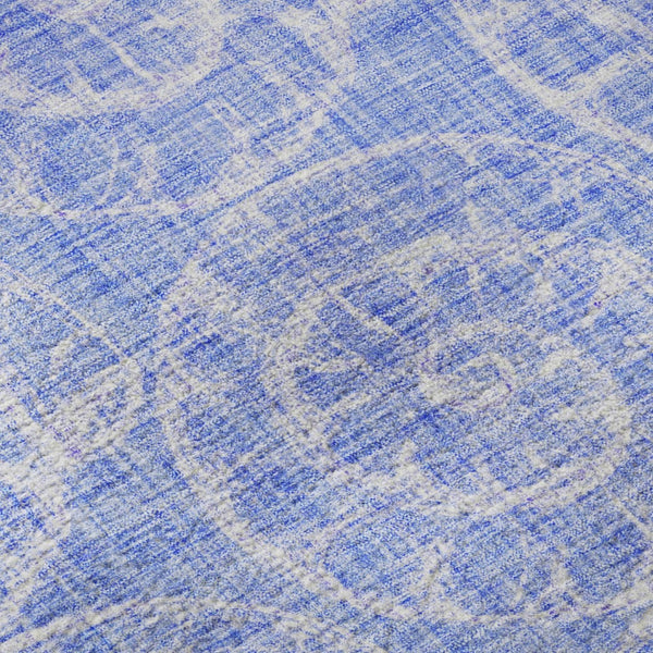 HomeRoots 5' Blue & Ivory Geometric Washable Area Rug – Stain-Resistant, UV Protected for Durability & Style 646099