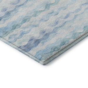 HomeRoots 8' Blue and Ivory Geometric Round Rug - Washable, UV-Protected, Stylish for Indoor & Outdoor Use 646238