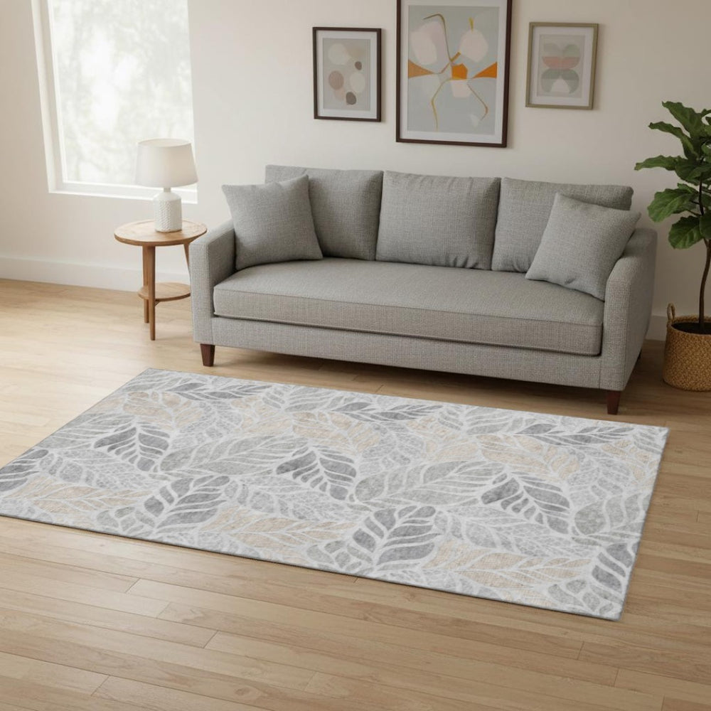 HomeRoots 5' X 8' Stylish Light Gray Geometric Area Rug - Washable, UV Resistant, Perfect for High Traffic Homes 646321