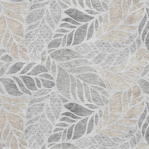 HomeRoots 5' X 8' Stylish Light Gray Geometric Area Rug - Washable, UV Resistant, Perfect for High Traffic Homes 646321