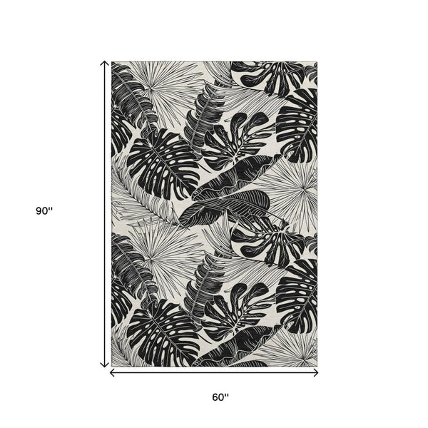 HomeRoots 5' X 8' Stylish Midnight & Ivory Geometric Area Rug - Washable, Durable, UV Protected for Family Homes 646399
