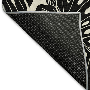 HomeRoots 5' X 8' Stylish Midnight & Ivory Geometric Area Rug - Washable, Durable, UV Protected for Family Homes 646399