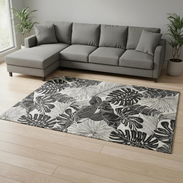 HomeRoots 8' X 10' Stylish Midnight & Ivory Geometric Area Rug - Washable, UV Protected, Non-Slip Design! 646401
