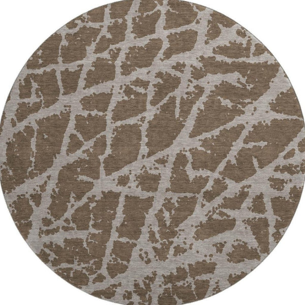 HomeRoots 8' Brown and Ivory Abstract Round Rug - Durable, Washable, UV-Protected for Modern Spaces 646527