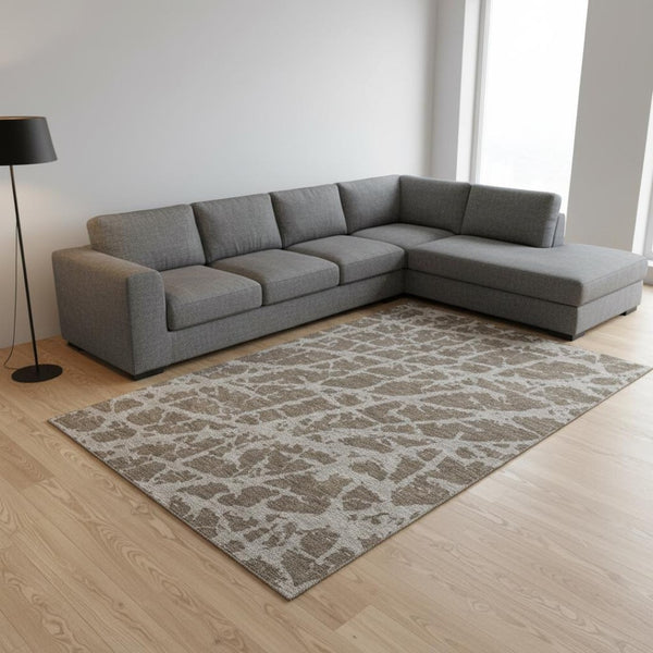 HomeRoots 10' X 14' Brown And Ivory Abstract Washable Area Rug - Stain-Resistant, UV Protected & Stylish 646530