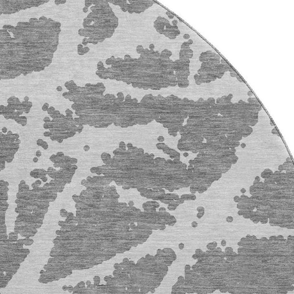 HomeRoots 8' Charcoal and Ivory Abstract Round Rug – Washable, Stain Resistant, UV Protected for Active Homes 646533