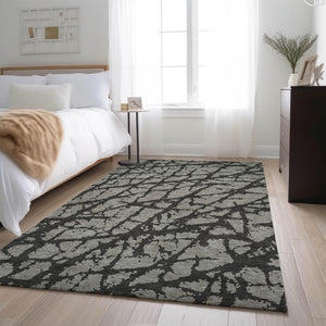 HomeRoots 5' X 8' Gray and Charcoal Abstract Area Rug - Soft, Washable, UV-Protected for Stylish High-Traffic Spaces 646544