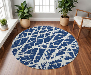 HomeRoots 8' Navy Blue & Ivory Abstract Washable Round Rug - UV Protected, Stain Resistant, Modern Decor Essential 646551