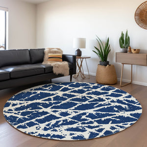 HomeRoots 8' Navy Blue & Ivory Abstract Washable Round Rug - UV Protected, Stain Resistant, Modern Decor Essential 646551