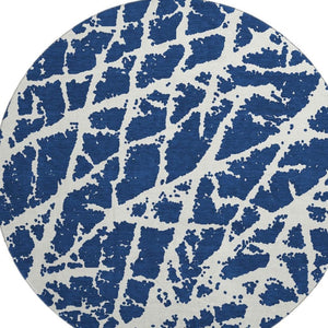 HomeRoots 8' Navy Blue & Ivory Abstract Washable Round Rug - UV Protected, Stain Resistant, Modern Decor Essential 646551