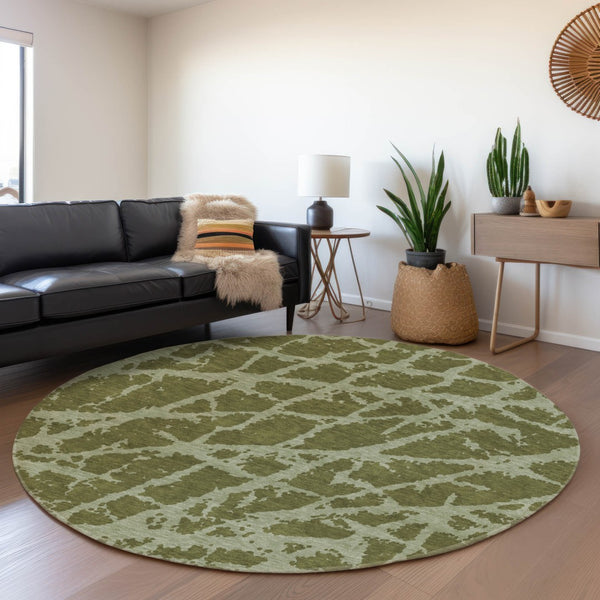 HomeRoots 8' Olive Green & Gray Abstract Washable Round Rug with UV Protection - Stylish, Durable, Family-Friendly! 646557