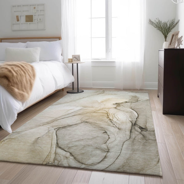 HomeRoots 5' X 8' Beige & Ivory Abstract Area Rug - Washable, Stain Resistant, UV Protected for Modern Homes 646604
