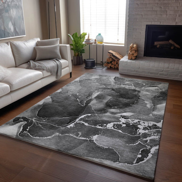 HomeRoots 5' X 8' Gray and Ivory Abstract Area Rug - Washable, UV Protected, Modern Design for Any Room 646670