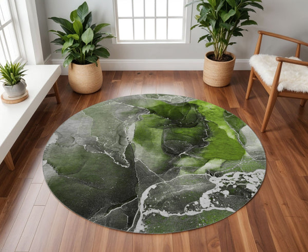 HomeRoots 8' Green and Charcoal Abstract Washable Round Rug - Durable, Stain-Resistant, UV Protected Design! 646677
