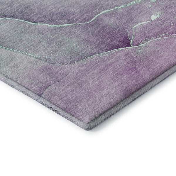 HomeRoots 8' Fern Green Abstract Washable Round Rug - Durable, Stain-Resistant with UV Protection for Any Space 646891