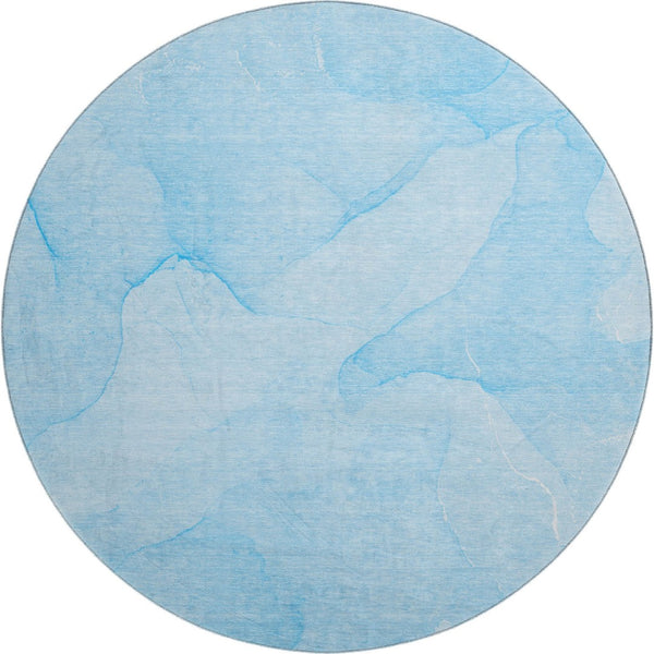HomeRoots 8' Blue And Ivory Abstract Round Rug - Washable, UV Protected, Perfect for High-Traffic Spaces 646933
