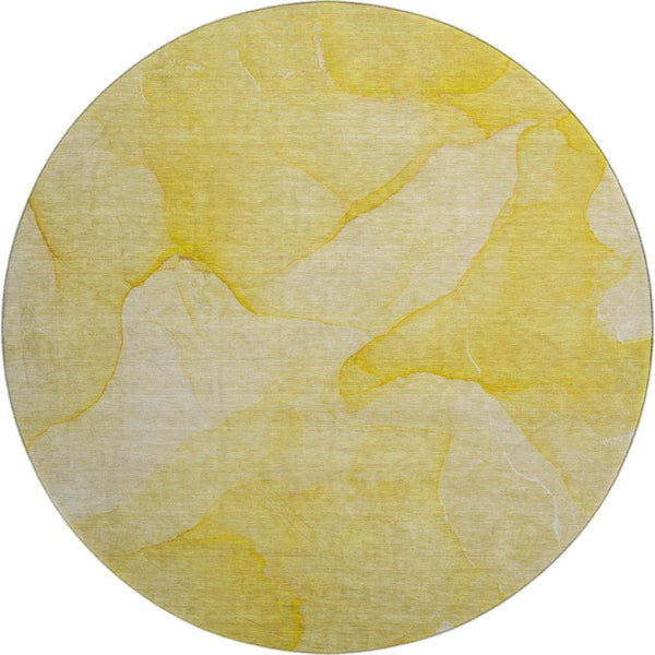HomeRoots 8' Gold and Ivory Abstract Washable Round Rug - Stylish, Stain-Resistant, UV-Protected for Homes 646939