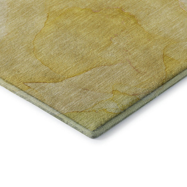 HomeRoots 8' Gold and Ivory Abstract Washable Round Rug - Stylish, Stain-Resistant, UV-Protected for Homes 646939