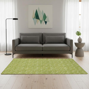 HomeRoots 5' X 8' Fern Green & Ivory Geometric Area Rug - Washable, UV Protected, Stain Resistant & Durable 647052