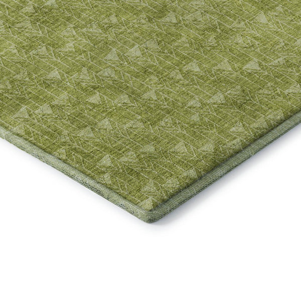 HomeRoots 5' X 8' Fern Green & Ivory Geometric Area Rug - Washable, UV Protected, Stain Resistant & Durable 647052