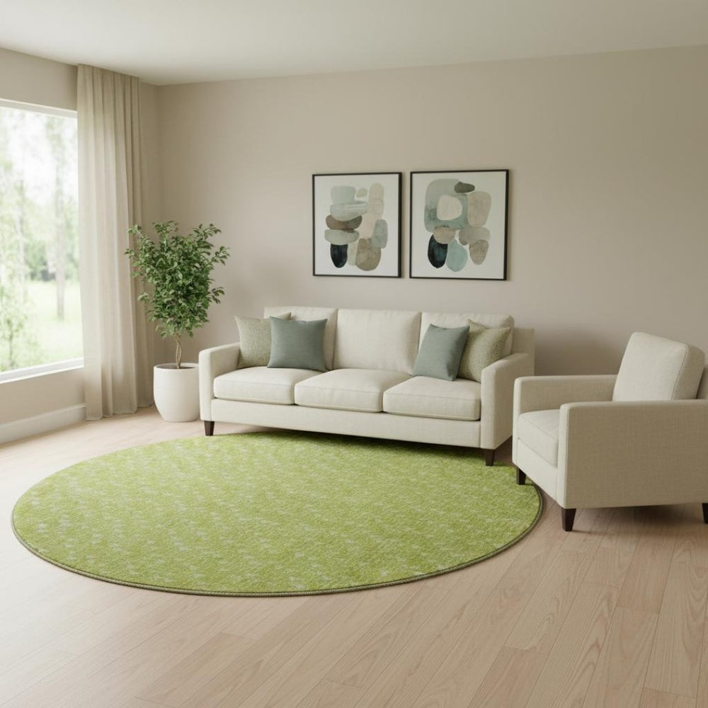 HomeRoots 8' Fern Green & Ivory Geometric Washable Round Rug – Durable, Stylish, UV-Protected for Any Space! 647053