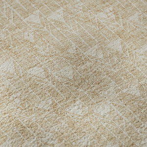 HomeRoots 8' Beige and Ivory Geometric Round Rug - Stylish, Washable, UV-Protected for Any Space, Pets & Kids! 647059
